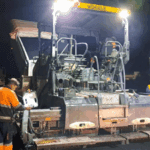Trabajos en el punto kilométrico 104 de la autopista AP-51, a la altura del enlace de Vicolozano (Ávila)