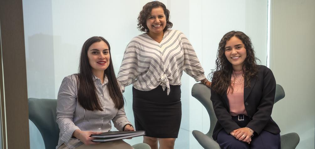 Tres historias de mujeres que lideran la transformación del sector minero en Perú