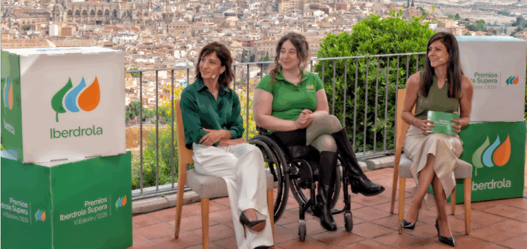 Sandra Sánchez, Loida Zabala y Laura Gil