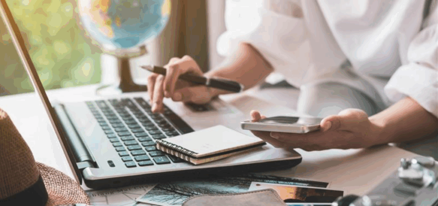 Los viajeros españoles confían cada vez más en la tecnología