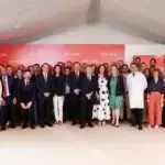El presidente de Castilla-La Mancha, Emiliano García-Page, preside el 40 aniversario de Johnson & Johnson en Toledo