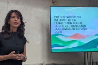 Anabel Suso, Coordinadora del estudio del Observatorio de Transición Justa y Directora de Innovación y Políticas Públicas de Red2Red, durante la presentación