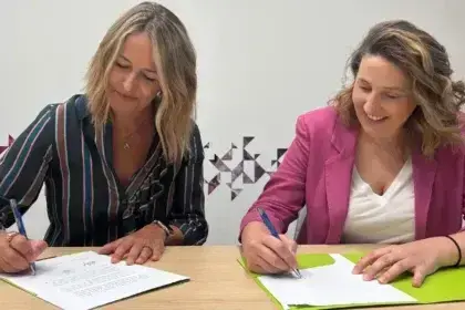 Marta Moreno, Directora de Asuntos Corporativos y Acceso al Mercado de AstraZeneca España y Cristina Sánchez, Directora Ejecutiva del Pacto Mundial de la ONU España