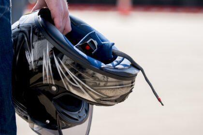 Cinco claves para escoger tu primer casco de moto