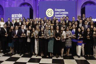 El distintivo EGS edición 2024 reconoce a 55 empresas por sus mejores prácticas empresariales, abriendo así más oportunidades para ellas
