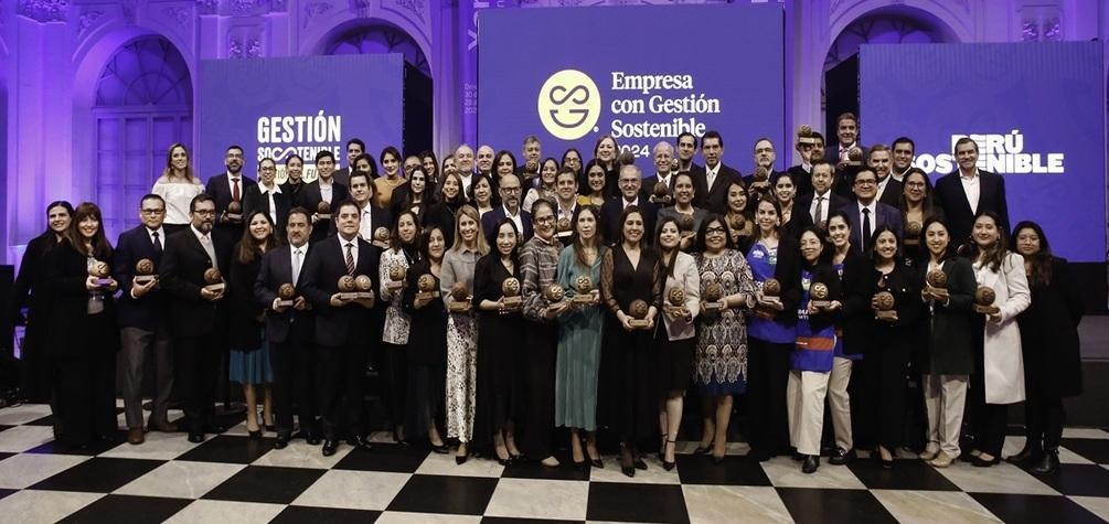 El distintivo EGS edición 2024 reconoce a 55 empresas por sus mejores prácticas empresariales, abriendo así más oportunidades para ellas