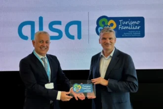 Alsa recibe el Sello de Turismo Familiar como empresa adaptada a las necesidades de las familias