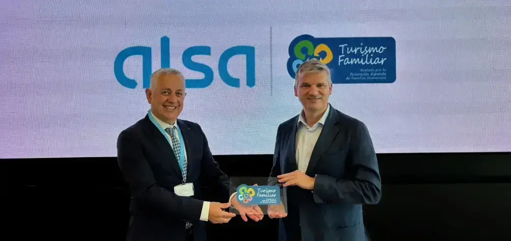 Alsa recibe el Sello de Turismo Familiar como empresa adaptada a las necesidades de las familias