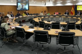La banca constata el avance de la inclusión financiera, que alcanza al 99,3 % de la población