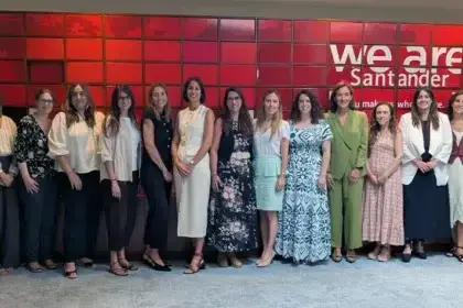 Finaliza la IX edición de “De Mujer a Mujer”: un proyecto de mentoring que impulsa la integración laboral de mujeres supervivientes de violencia