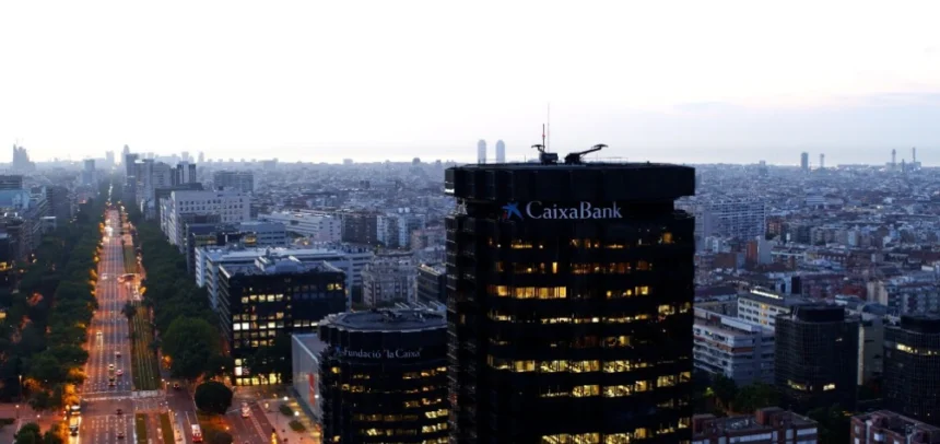 El Grupo CaixaBank ha conseguido 8 galardones en los premios Euromoney, 5 de CaixaBank y 3 de BPI