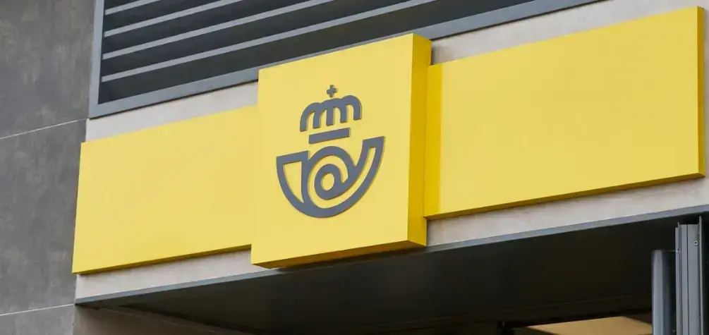 El Congreso refuerza la misión pública de Correos