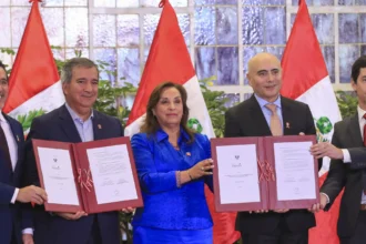 Ceremonia de la firma de concesión a Aqualia, presidida por la Presidenta de Perú, Dina Boluarte - Imagen cedida por Aqualia LATAM