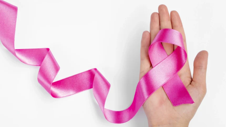 Solo en 2024 en España se diagnosticaron 36.395 nuevos casos de cáncer de mama - Imagen de Stock (Freepik.es)