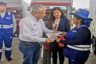 recicladores formalizados de Paita reciben vehículos motorizados adquiridos por el Minam