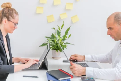 Más de la mitad del talento digital deja su empleo por falta de equilibrio entre vida personal y profesional