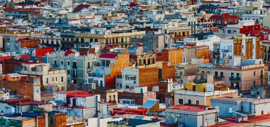El sobrecalentamiento afecta al 60% de los edificios en España, especialmente a los que se construyeron antes de 1980