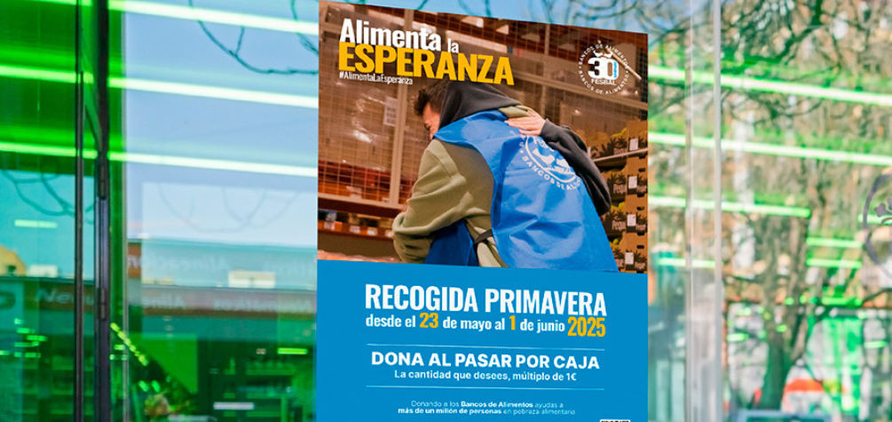 Cartelería en tienda de la Recogida de Primavera 2025
