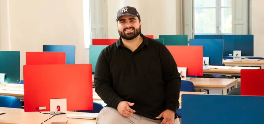 Tomás Camillo Gómez estudió Marketing y Publicidad con el apoyo de un préstamo Skills & Education de MicroBank