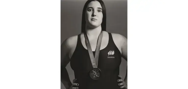 La medallista Paula Leitón