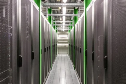 3 formas de potenciar la RSC con eficiencia energética y refrigeración inteligente en centros de datos