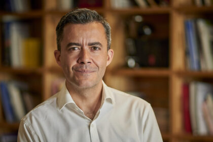 Diego Isabel la Moneda, Cofundador y Director Foro NESI, habla con Corresponsables sobre el reto de la vivienda en España y la nueva alianza "VIVA"