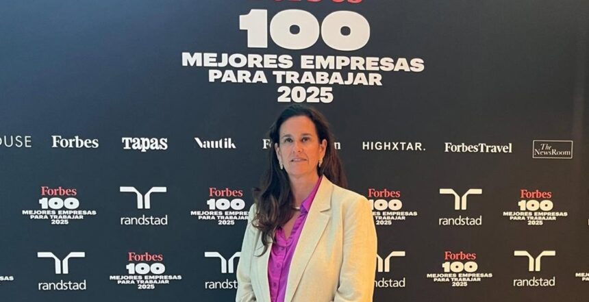 Carmen Coto, Directora de People & Culture de TotalEnergies Electricidad y Gas, en el evento de la revista Forbes