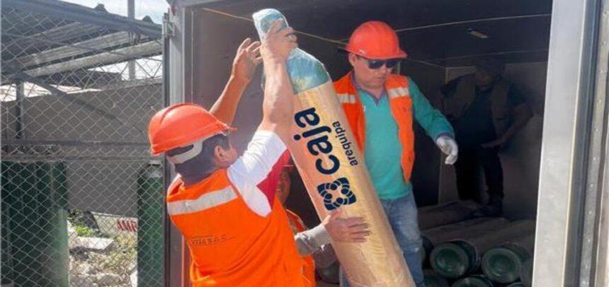 Caja Arequipa refuerza su compromiso social con importante donación de balones de oxígeno a hospitales de la región