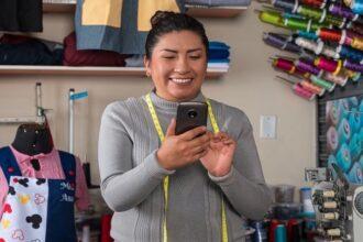 Caja Arequipa se corona como ganadora mundial en los Customer Centricity World Series 2025 por su estrategia de Desembolso Digital