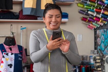 Caja Arequipa se corona como ganadora mundial en los Customer Centricity World Series 2025 por su estrategia de Desembolso Digital