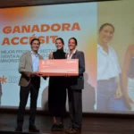 Foto Premio Emprendedoras con su ganadora - Imagen cedida por NEINVER