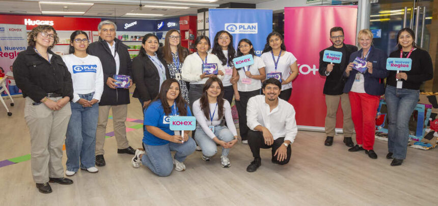 Kimberly-Clark Perú y la ONG Plan International renuevan su alianza hasta 2028 para impulsar la educación menstrual