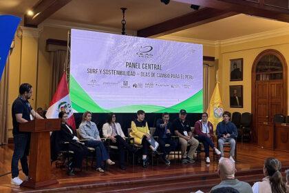 Olas Perú presentó su Plan de Sostenibilidad 2025–2028, recibió el licenciamiento de la Marca Perú y consolidó su liderazgo como la primera escuela de surf carbono neutral del mundo