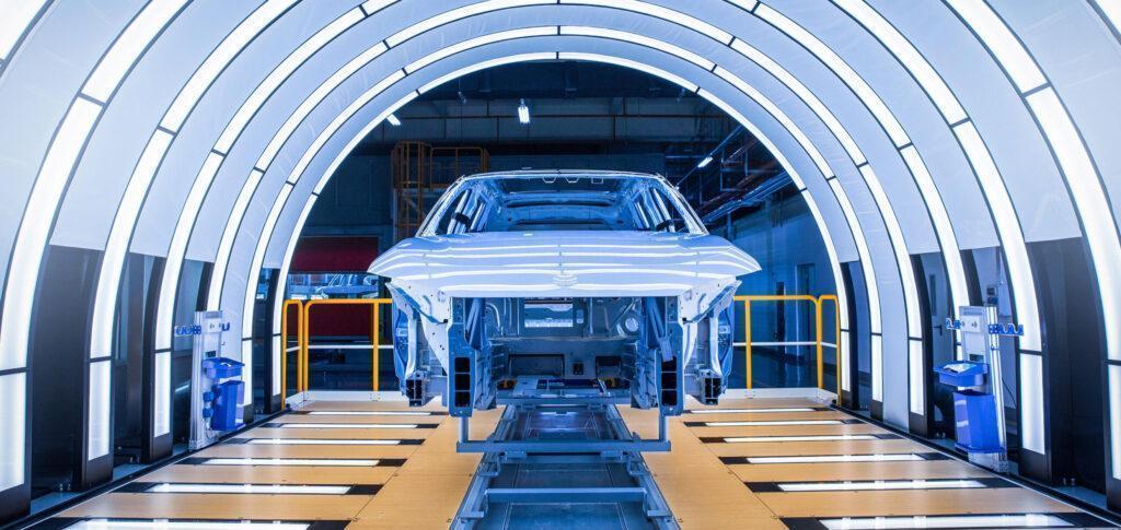 Negocios de recubrimientos OEM automotrices, recubrimientos de repintado automotriz y tratamiento de superficies - BASF y Carlyle