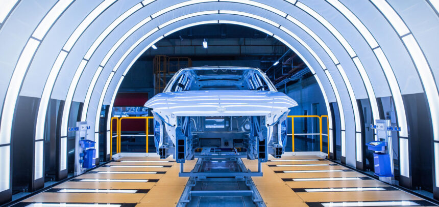 Negocios de recubrimientos OEM automotrices, recubrimientos de repintado automotriz y tratamiento de superficies - BASF y Carlyle