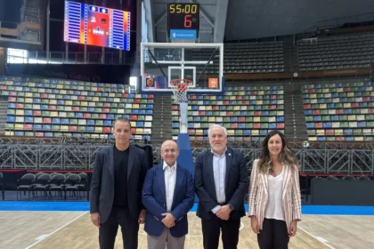 Vegalsa-Eroski y Básquet Coruña