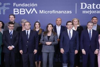 Financiera Confianza utiliza Índice de Pobreza Multidimensional para diseñar créditos y formación a microempresarios peruanos