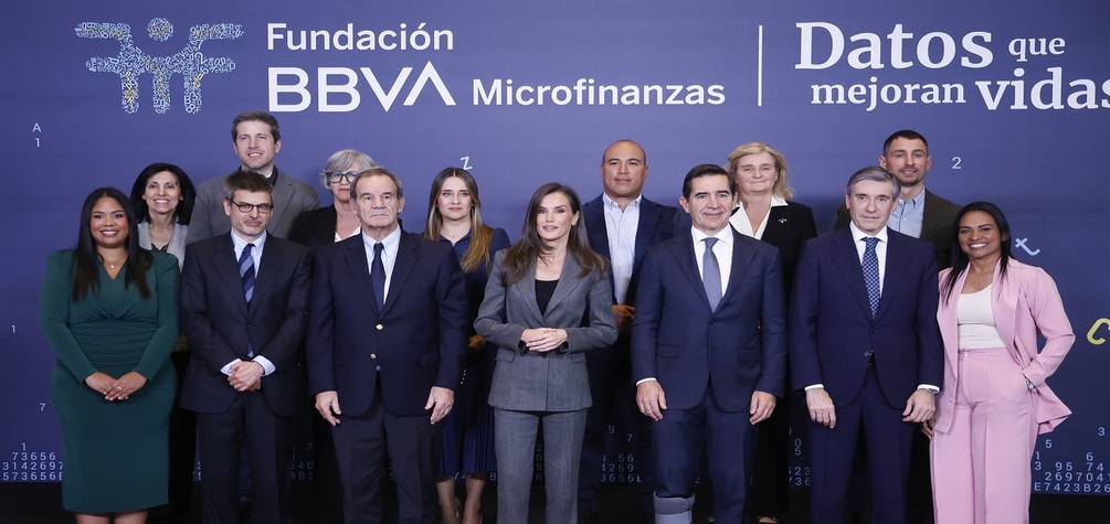Financiera Confianza utiliza Índice de Pobreza Multidimensional para diseñar créditos y formación a microempresarios peruanos