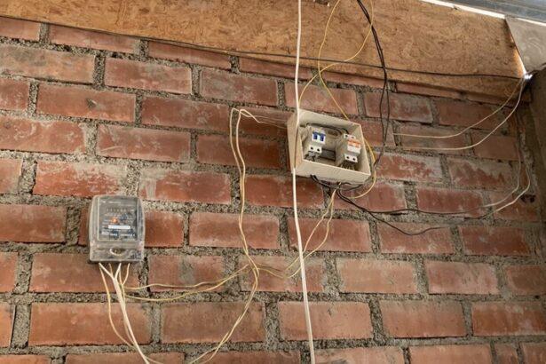 Más de 12 millones de peruanos conviven con riesgo eléctrico