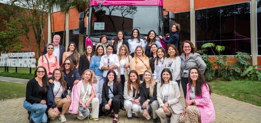 Scania celebra la novena edición de Queen on the Road