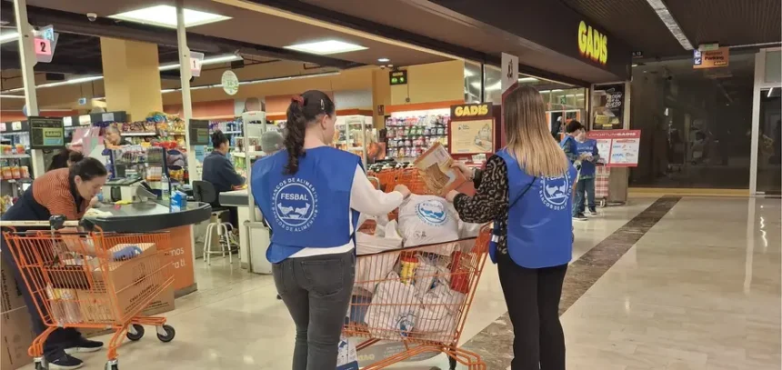 Gadis y sus clientes donan 220.000 kilos de alimentos y 82.331 € para apoyar a 12 bancos de alimentos en La Gran Recogida