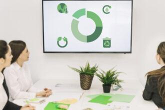 Grant Thornton recomienda al middle-market poner en valor su papel en la economía sostenible de cara a políticos y reguladores - Imagen de Stock (Freepik.es)