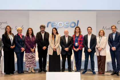 Ponentes y keynote speaker de la Conferencia Anual 2025 de Corporate Excellence de BBVA, CaixaBank, Quirónsalud, Repsol, Santander y Telefónica