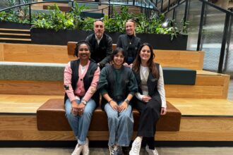 Equipo de Volies en EE.UU. junto a Juan Ángel Poyatos, fundador y CEO de Volies