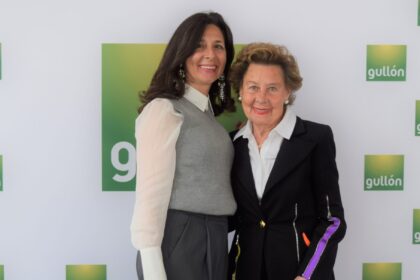 Lourdes Gullón y María Teresa Rodríguez, Presidenta y Presidenta de honor de Galletas Gullón