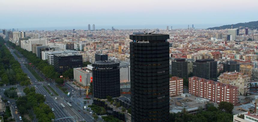 Exterior Edificio corporativo Barcelona - Imagen de CaixaBank Noticias