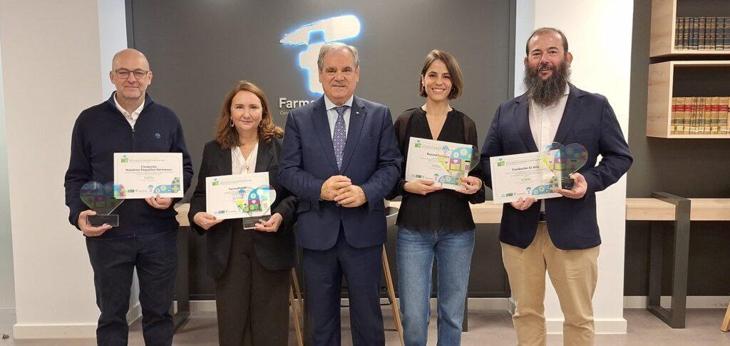 Entrega de las Ayudas de Cooperación 2025 - Consejo General de Colegios Oficiales de Farmacéuticos