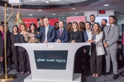 Ceremonia de la emisión del Bono Sostenible Amazonía - Fundación Microfinanzas BBVA