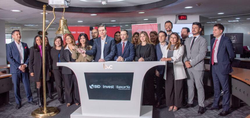 Ceremonia de la emisión del Bono Sostenible Amazonía - Fundación Microfinanzas BBVA