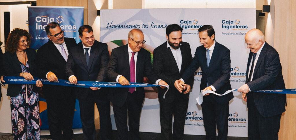El Grupo Caja Ingenieros, cooperativa de crédito de servicios financieros y aseguradores, inauguraba su nuevo buque insignia en Madrid (C/O’Donnell 15) el pasado 2024